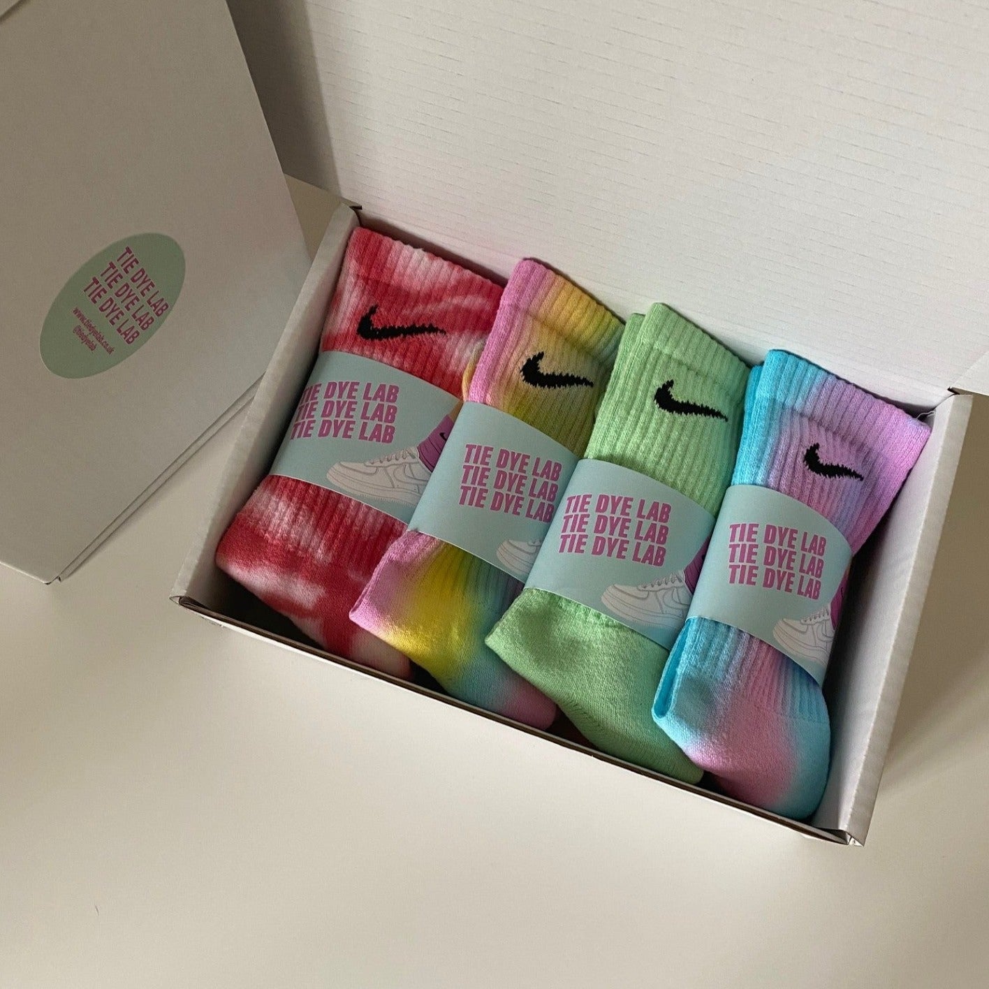 4 pairs Nike tie dye sock bundle box