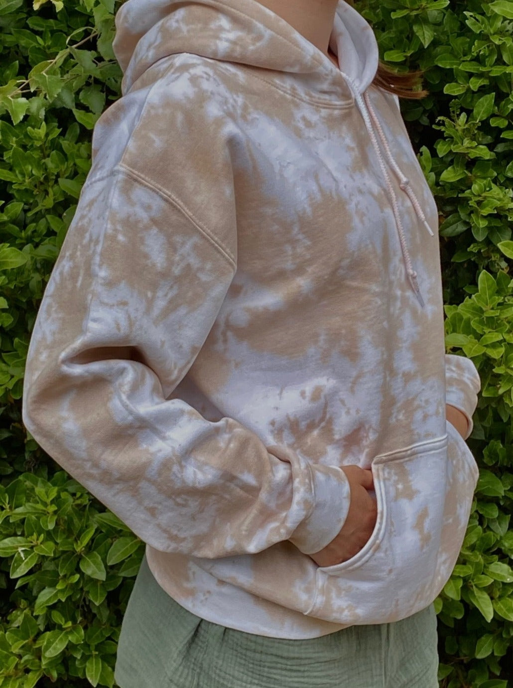 MOCHA TIE DYE HOODIE