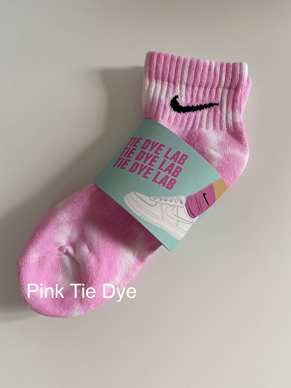 NIKE TIE DYE ANKLE SOCKS 1 PAIR PINK TIE DYE 2 5UK